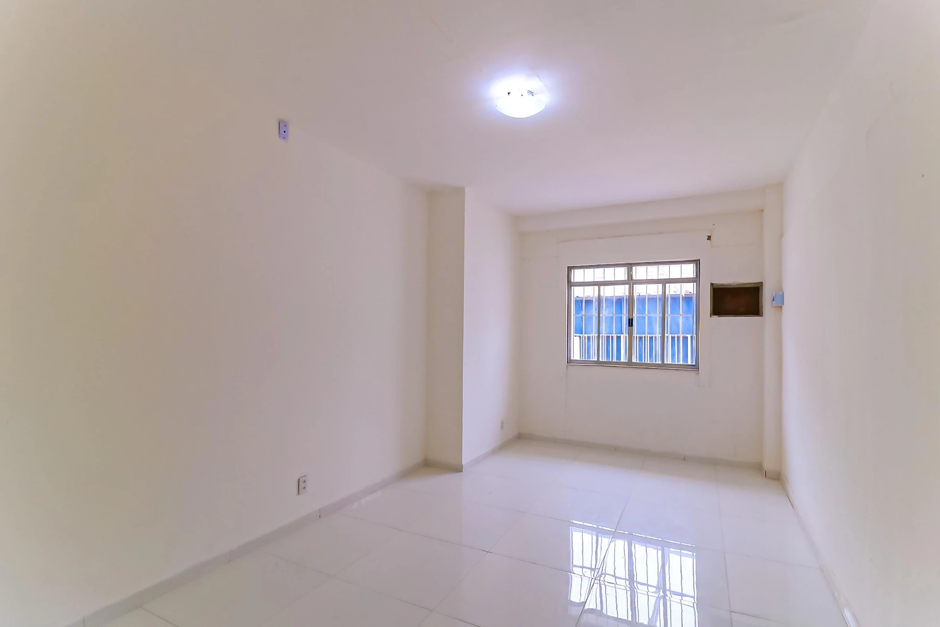 2-bedroom apartment with a gas stove — photo 12