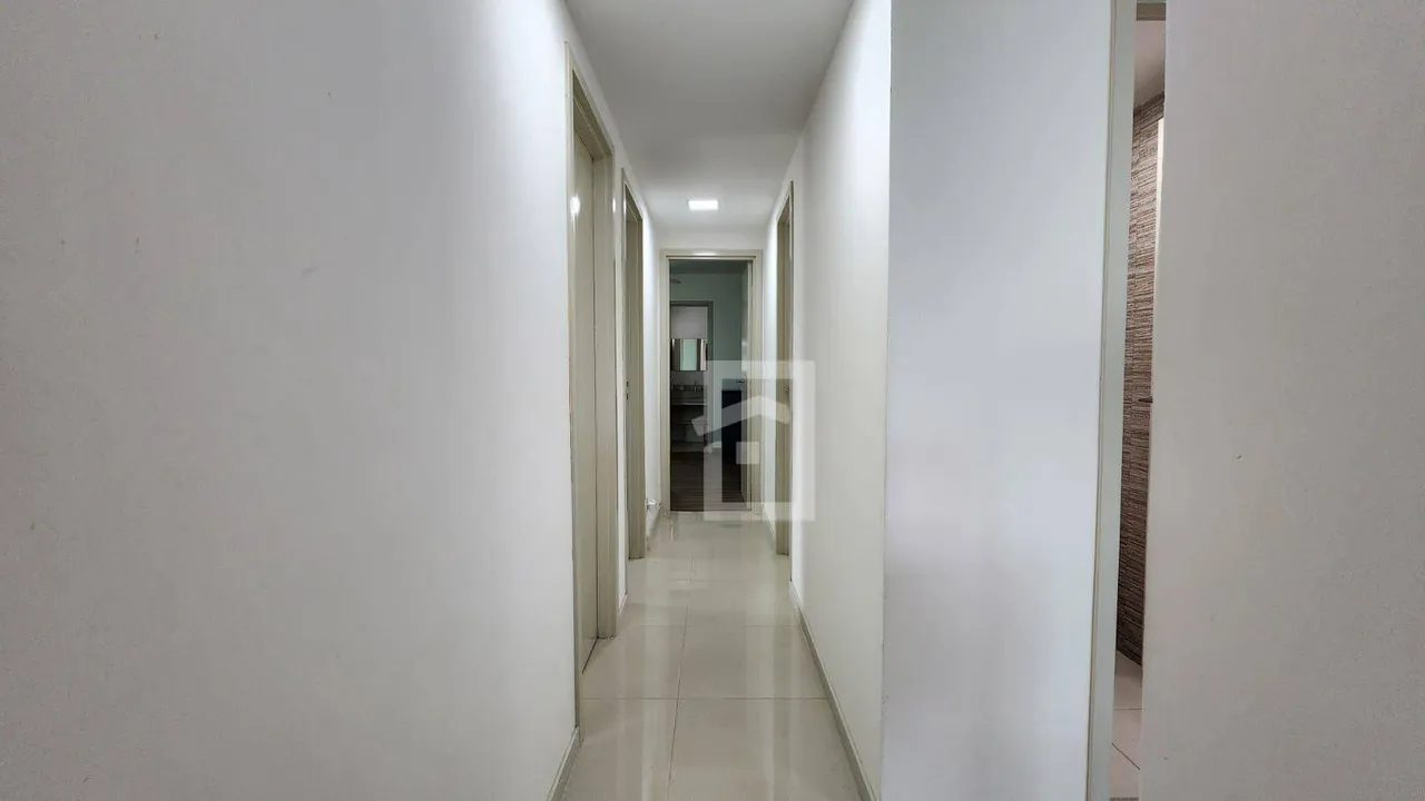 Квартира на 3 кімнати 155 м² із заскленим балконом — photo 16