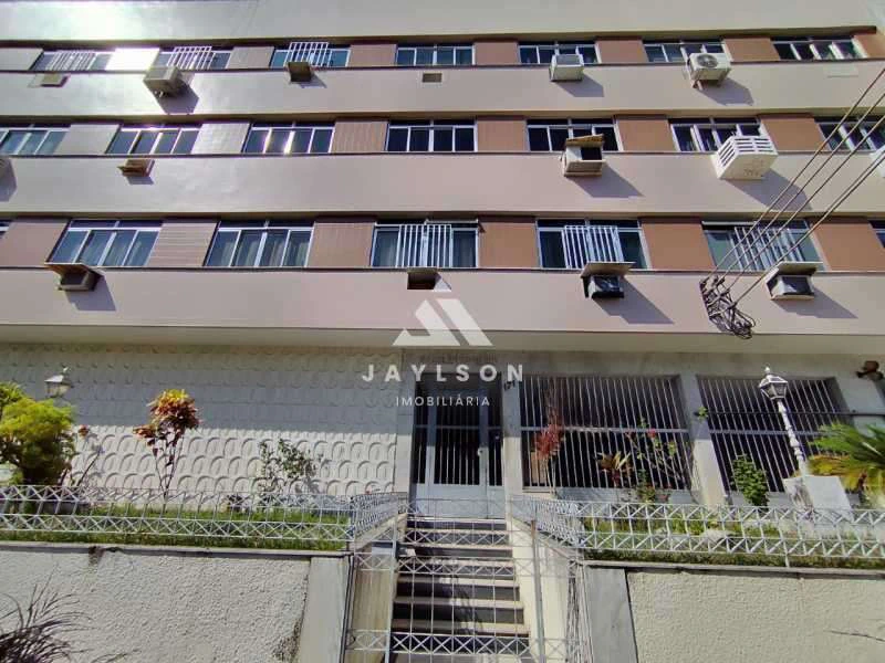 Apartment with 2 bedrooms and 2 bathrooms — photo 26