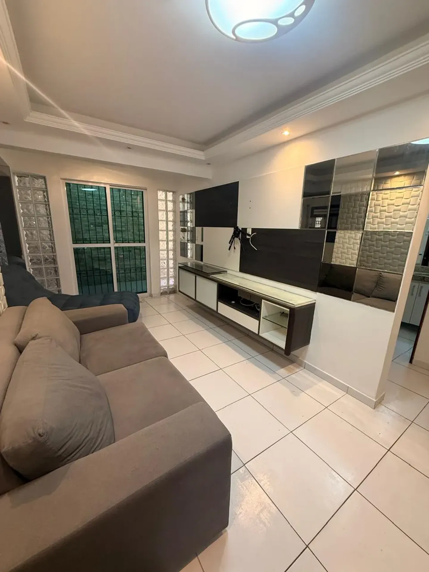Балкон с грилем и 3 спальни: квартира 100 м² — photo 4