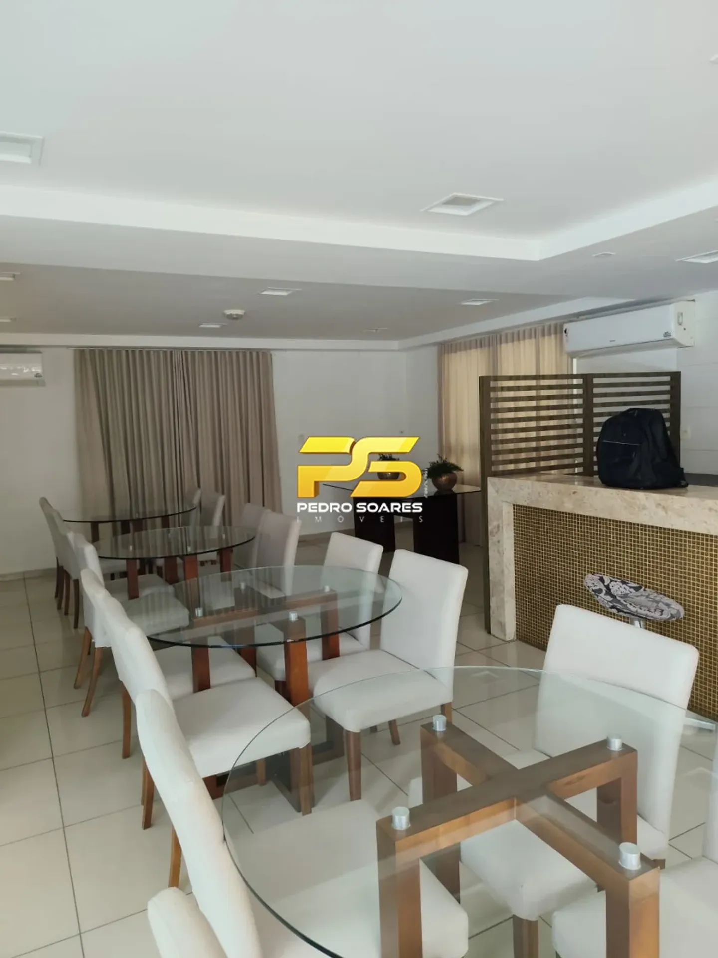 Квартира 186 м² с джакузи и застеклённым балконом — photo 18