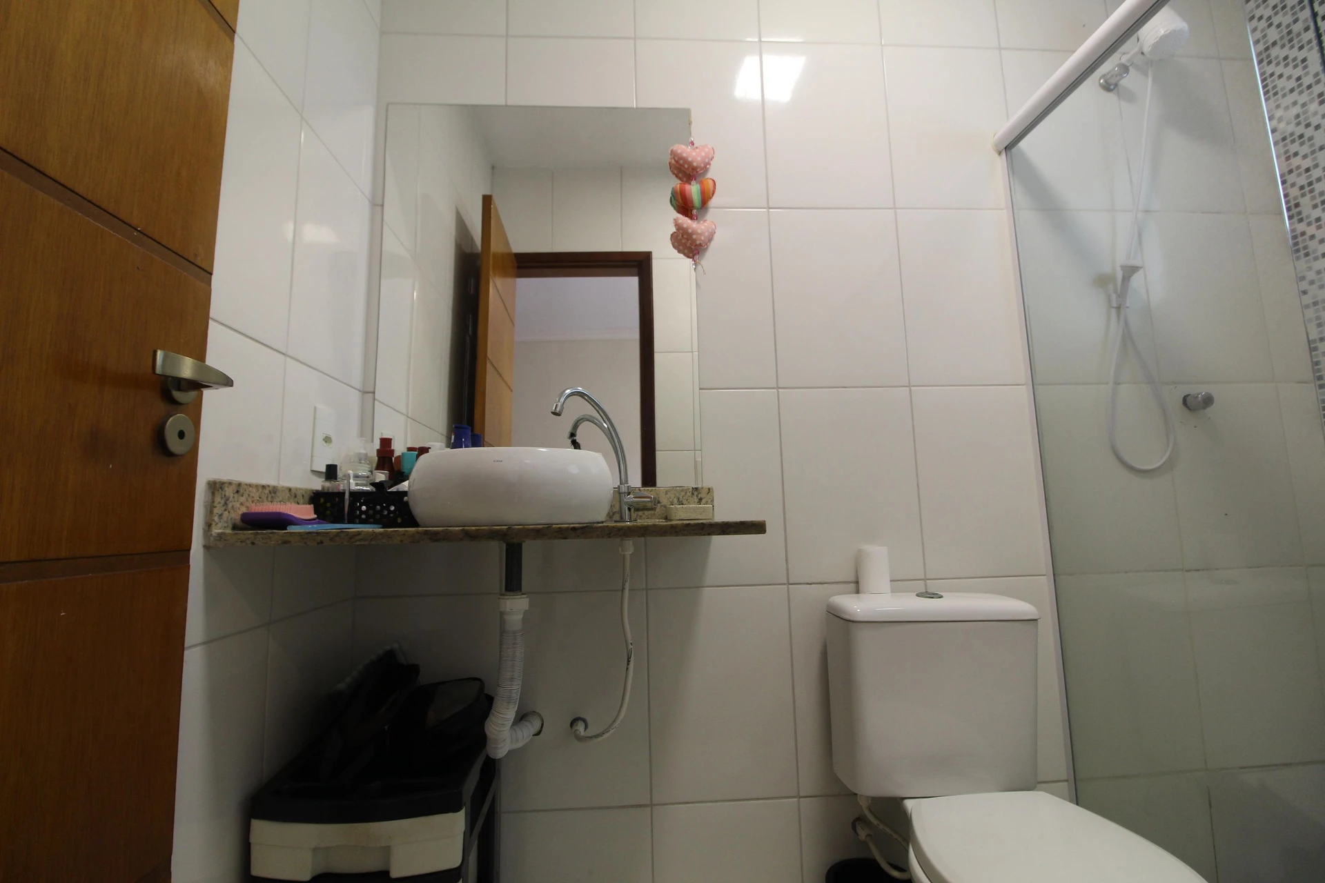Rental apartment with 3 en-suite bedrooms and balcony — photo 21