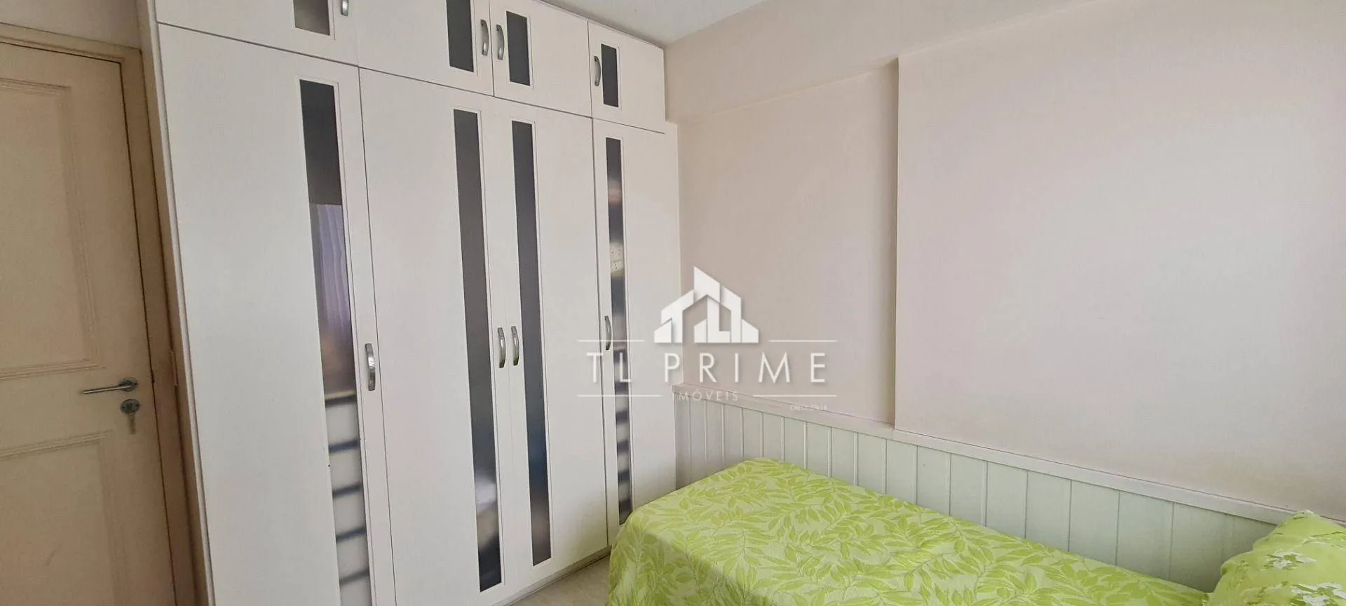 Apartamento de 3 dormitórios com 4 banheiros e varanda — photo 15