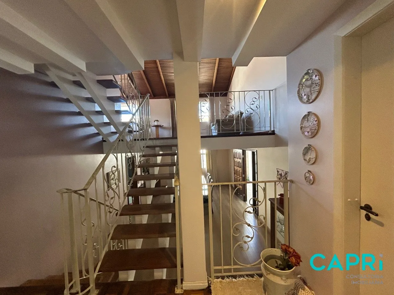 House with 4 bedrooms and a private BBQ — photo 7