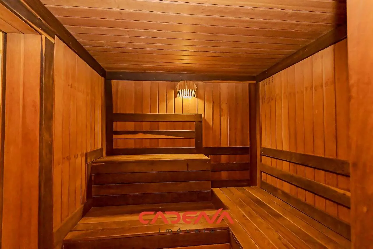Furnished 1-bedroom apartment with balcony and 52 m² — photo 17