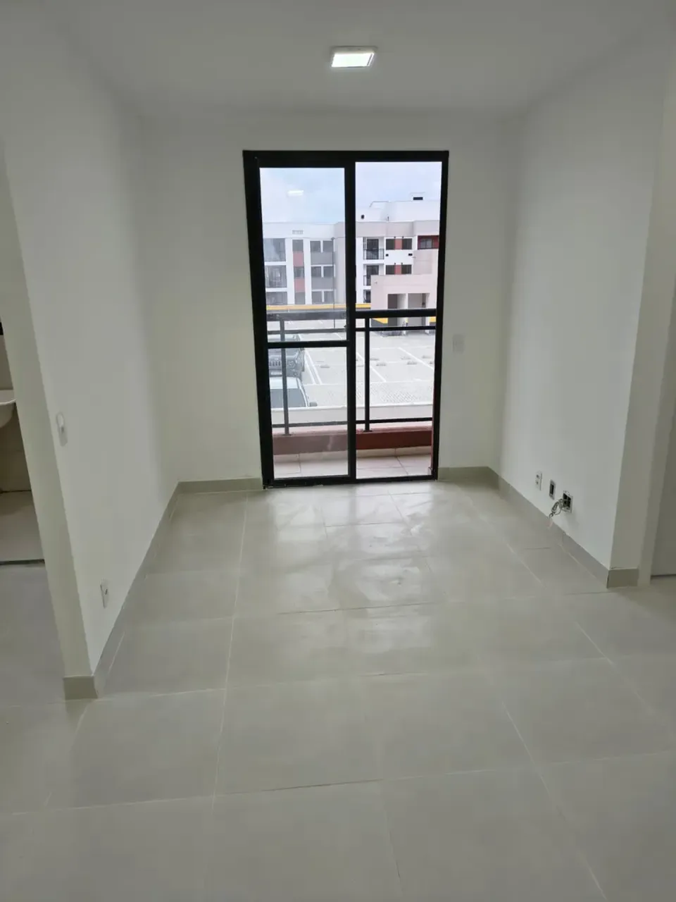 Apartment with 2 bedrooms and mountain-view balcony — photo 6