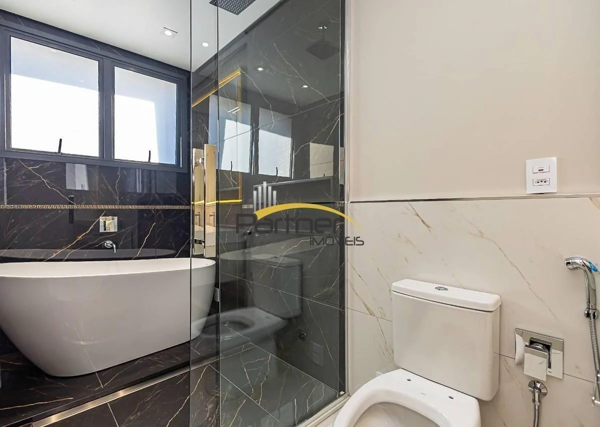 Apartamento amueblado con 3 suites y 294 m² — photo 34