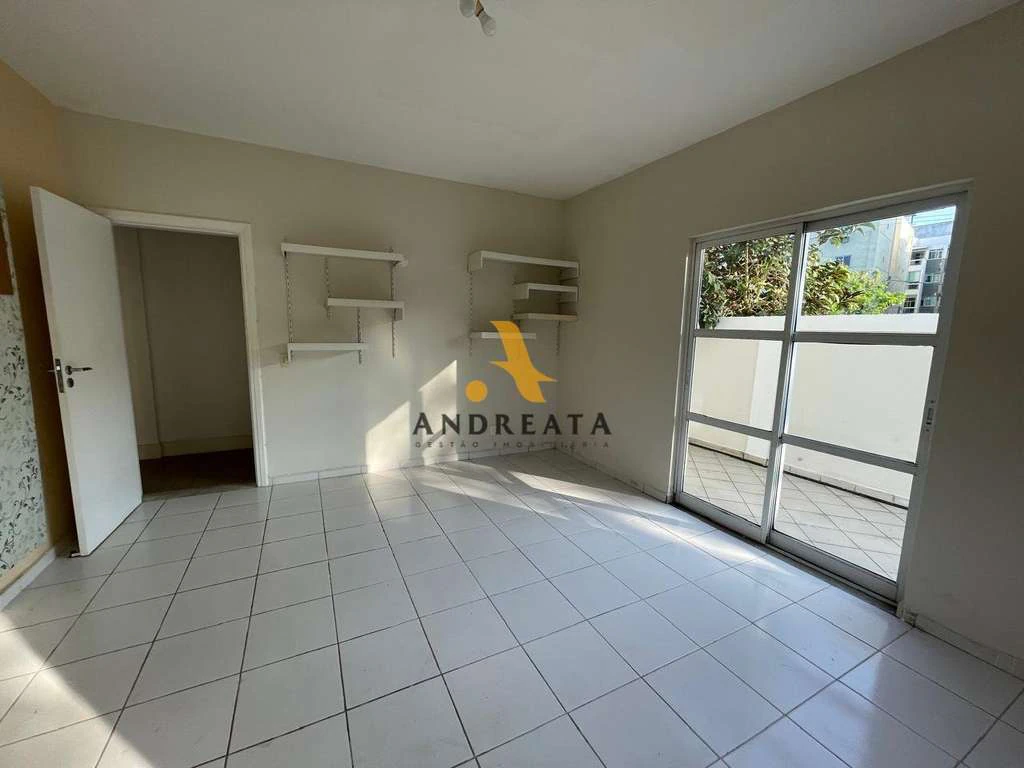 Casa em condomínio fechado com 6 quartos e jardim privativo — photo 3