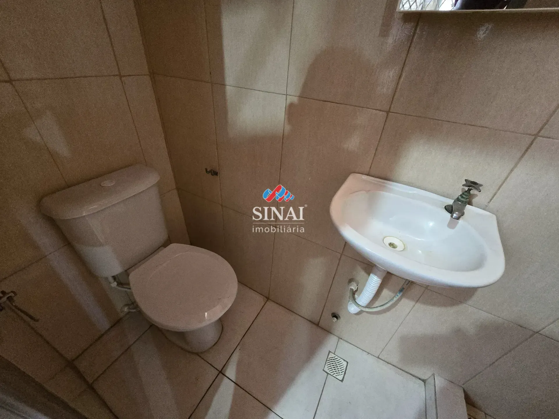 Casa com 4 quartos, 4 banheiros e 8 vagas — photo 40