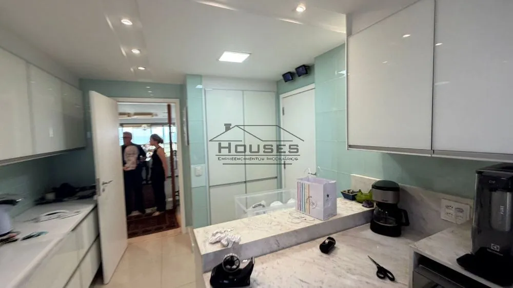 4-bedroom unfurnished apartment with 1 bathroom — photo 48