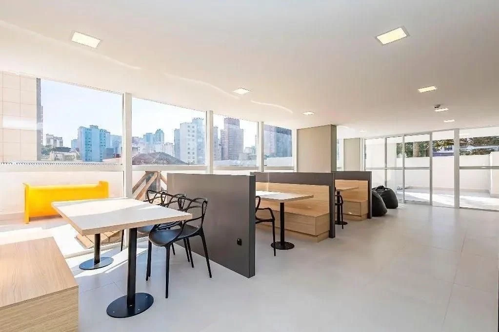 Furnished studio, 27 m², with floor-to-ceiling windows — photo 20