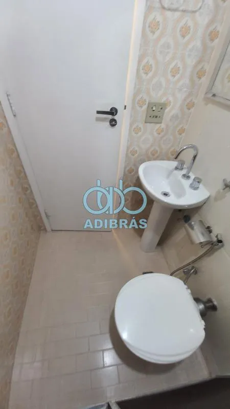 Apartamento com piso de madeira ou laminado, Tijuca — photo 25