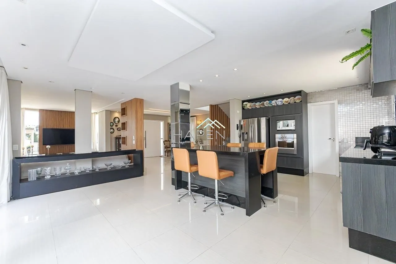Casa amueblada de 300 m² con 3 dormitorios y balcón — photo 3