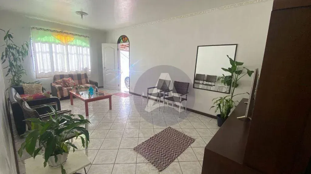 Casa amueblada con 4 dormitorios y zona BBQ compartida — photo 9