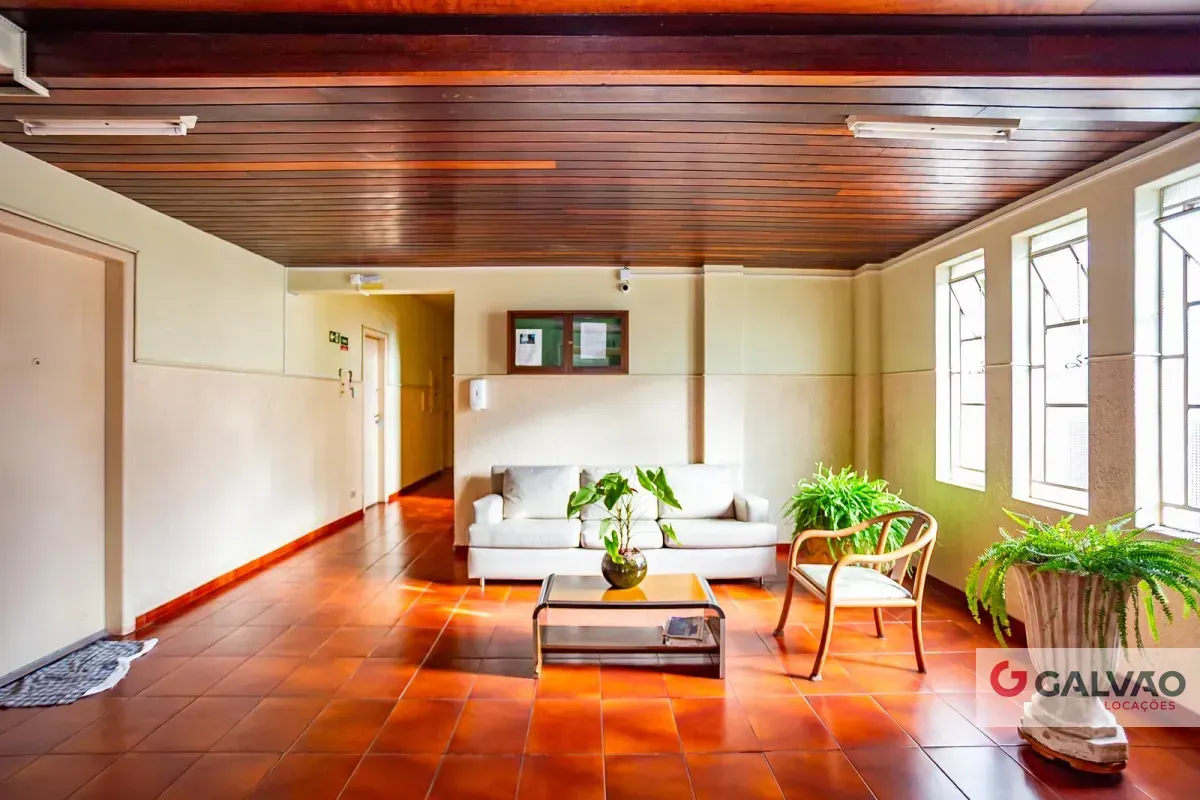 Unfurnished 3-bedroom apartment with 1 bathroom and no parking — photo 41