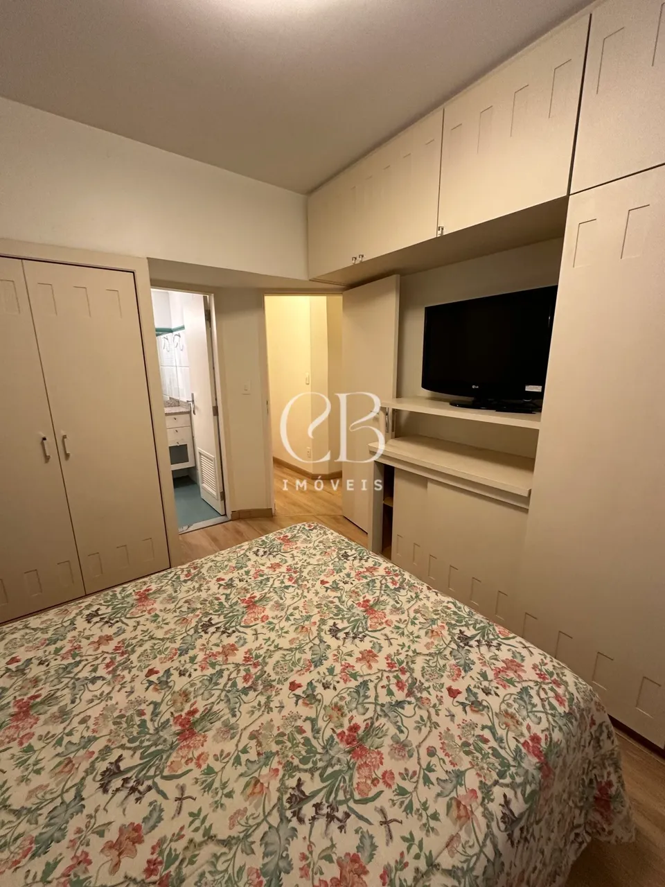 Furnished 2-bedroom apartment with 3 bathrooms 82 m² — photo 11