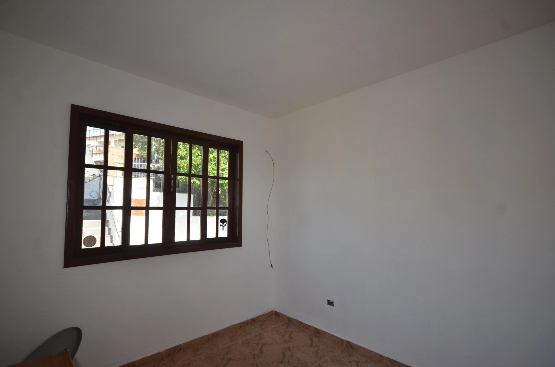 2-bedroom house with a washing machine — photo 27