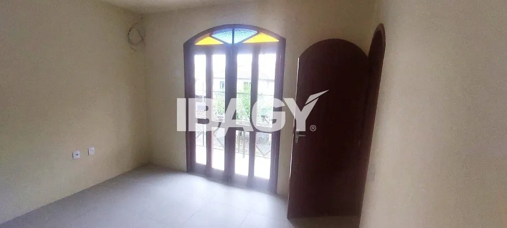 Garden in a 2-bedroom house, 75 m²