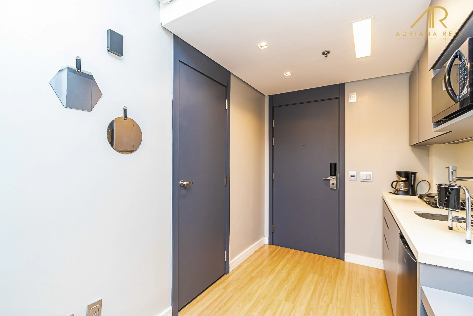 Departamento con espacio de home office en Curitiba — photo 17