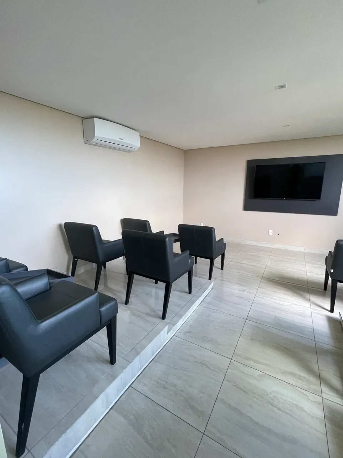 Apartamento para locação com 2 quartos e 2 banheiros — photo 41