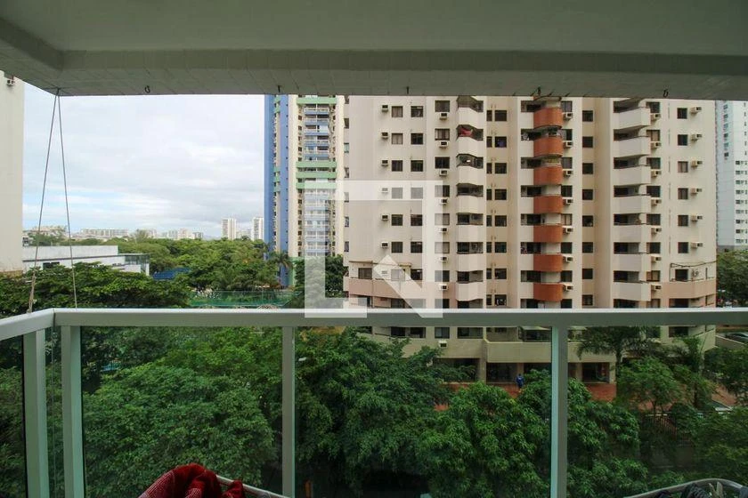 Apartamento mobiliado de 2 quartos com varanda e vaga — photo 13