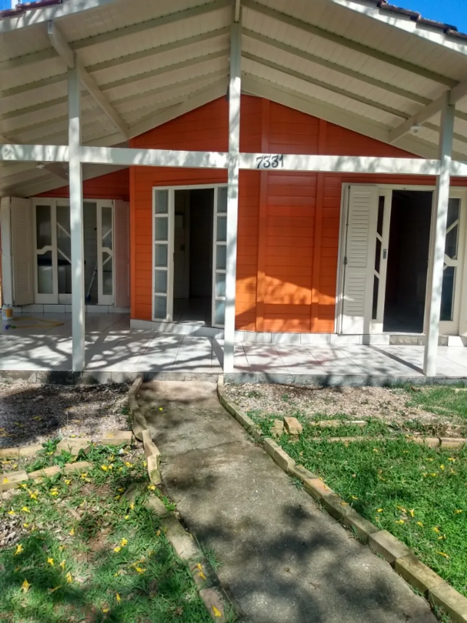House with 2 bedrooms and a built-in balcony grill — photo 5