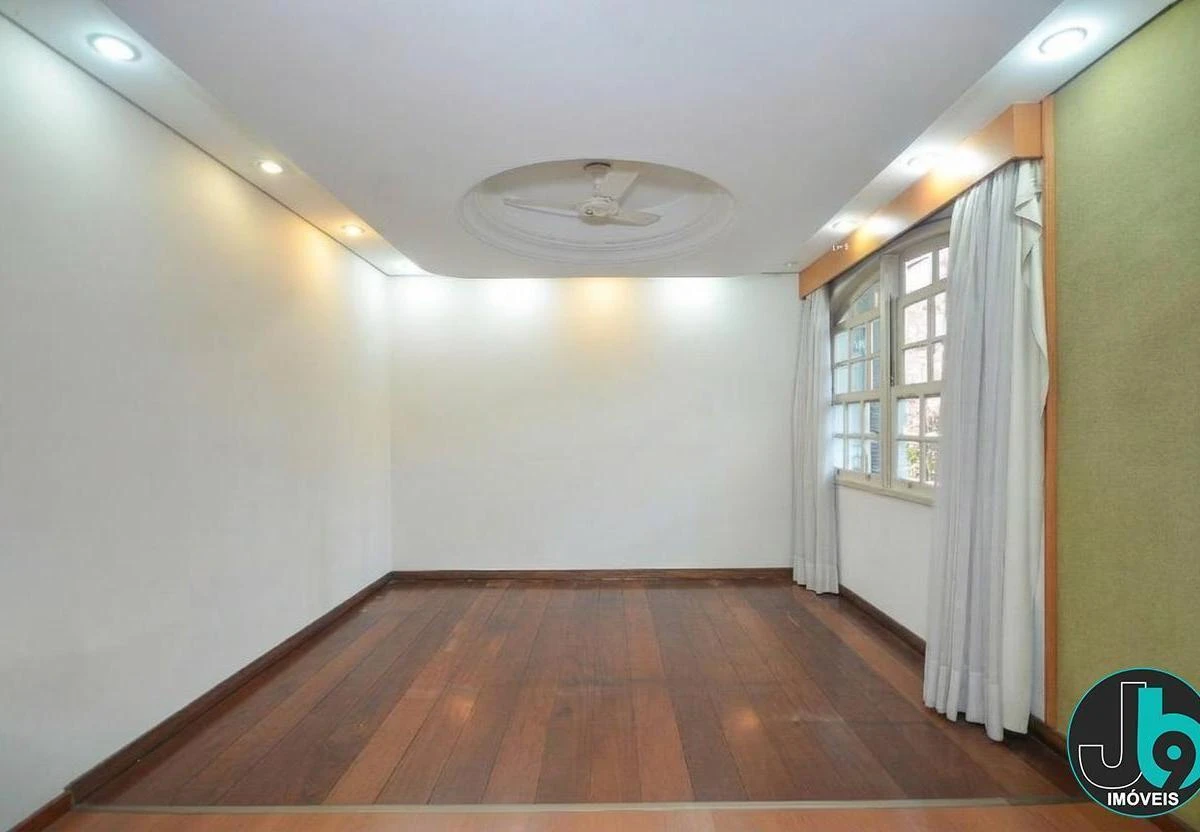 Будинок в оренду з 4 спальнями та 302 м² — photo 7