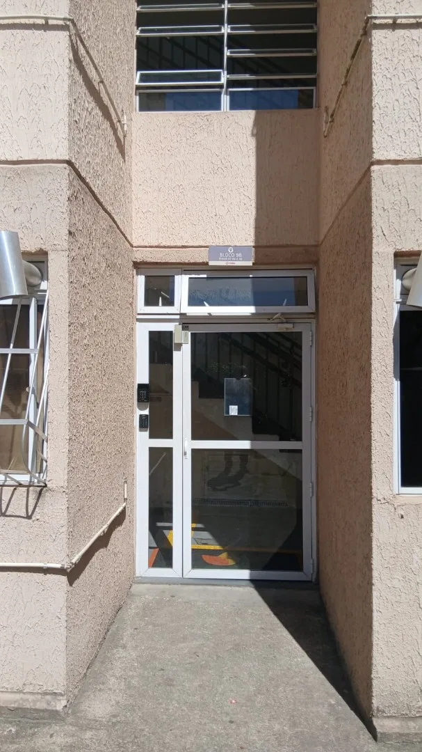 Unfurnished ground-floor apartment with 2 bedrooms — photo 17