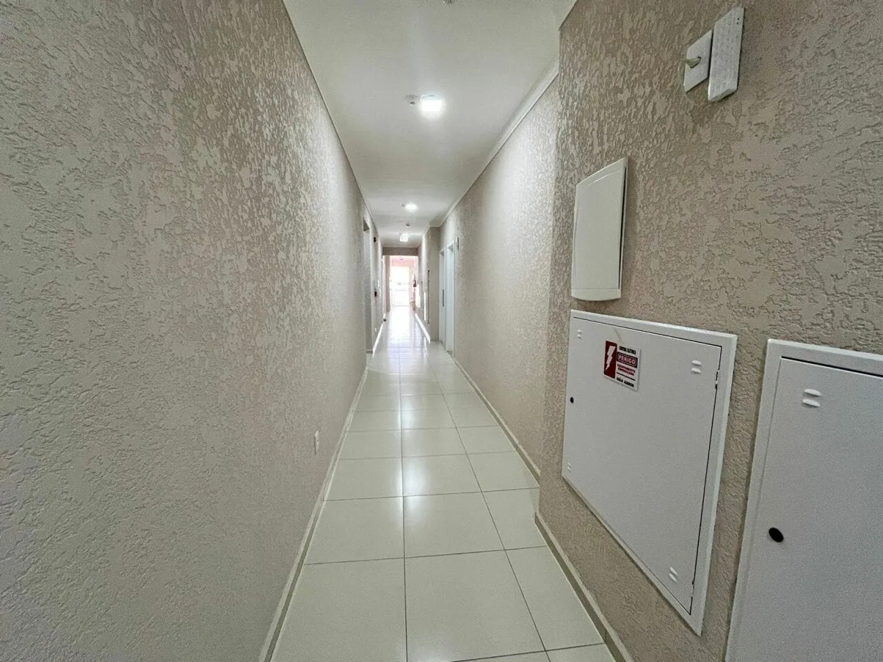1-bedroom apartment with open kitchen and private BBQ — photo 12