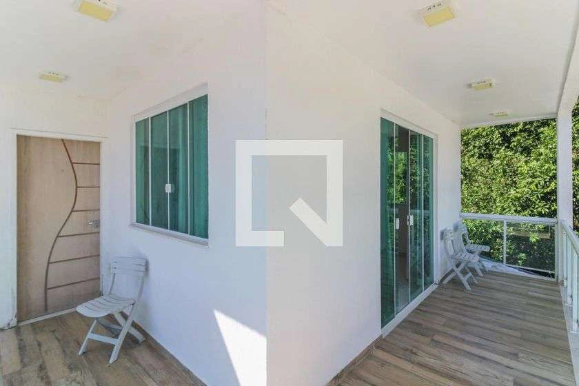Condominium house with 5 bedrooms and 4 bathrooms — photo 21