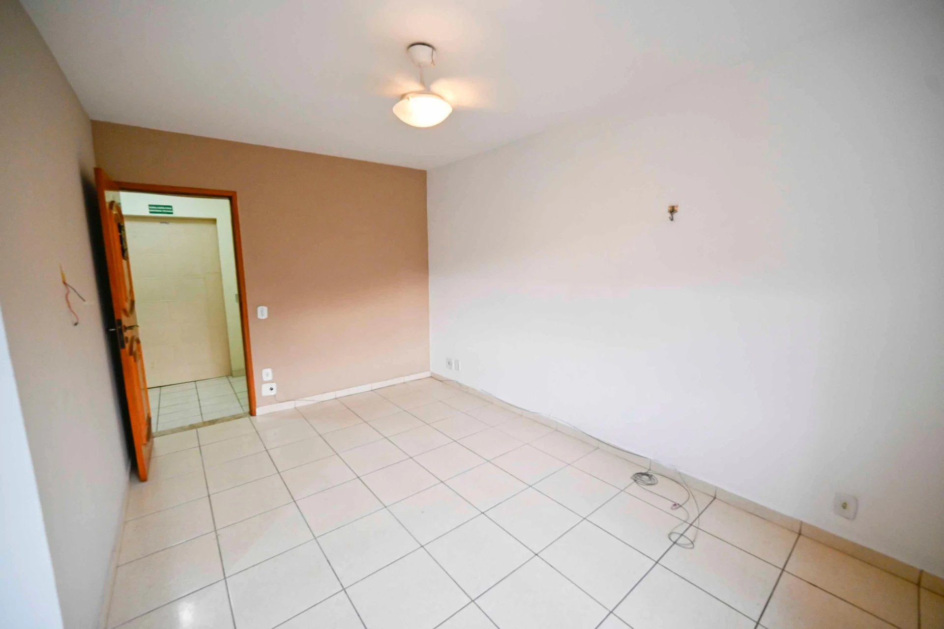Mountain view in a 2-bedroom apartment, 72 m² — photo 16
