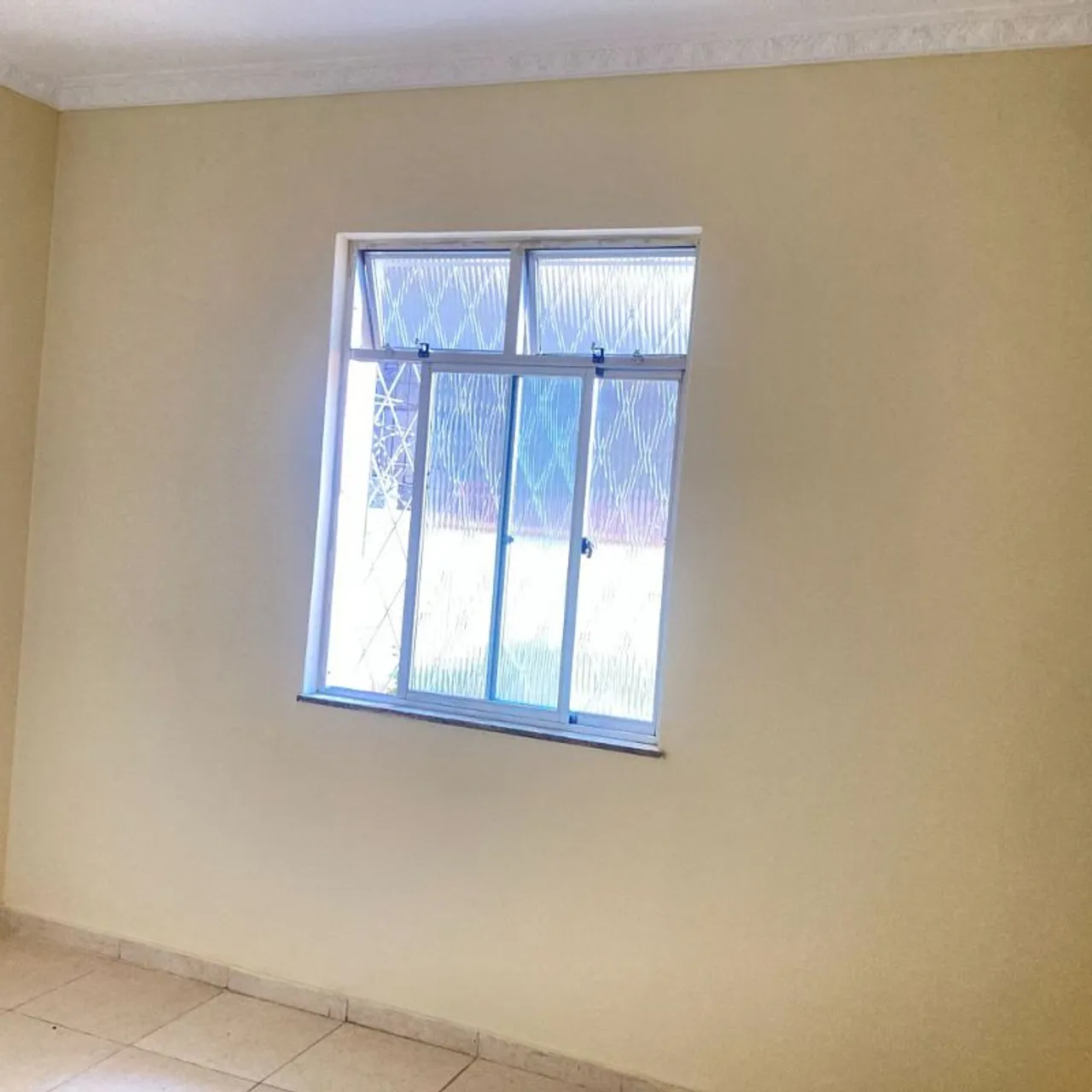 Unfurnished apartment with 2 bedrooms and 2 bathrooms — photo 10