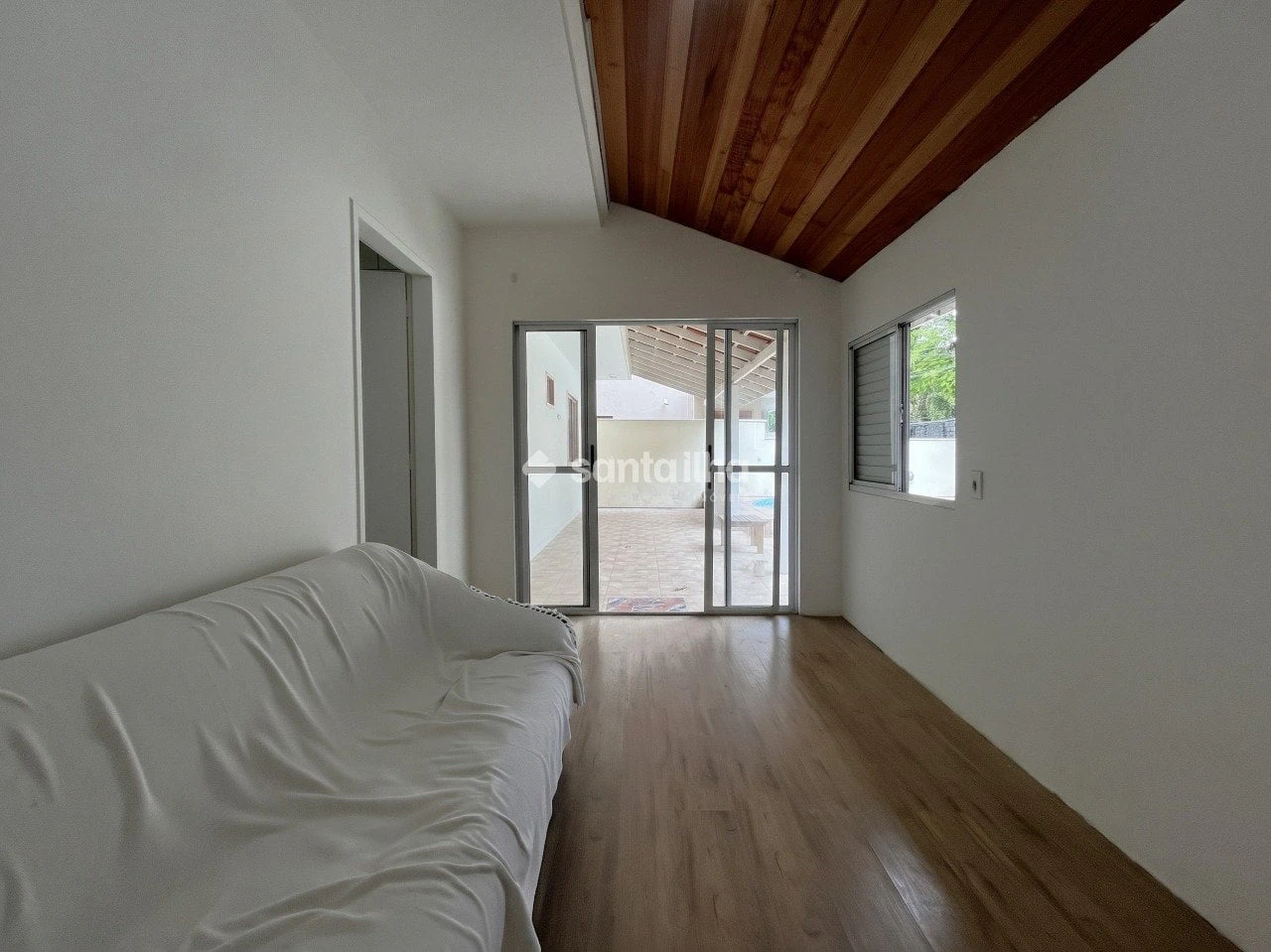 House, 50 m², with a grill on the balcony — photo 14