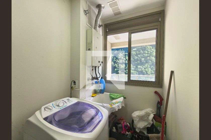 Furnished 62 m² apartment with 2 en-suite bedrooms — photo 26