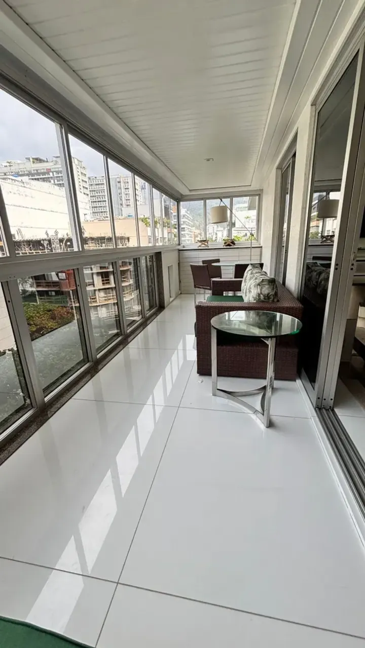 Apartamento com 3 quartos, 3 banheiros e 2 vagas — photo 9
