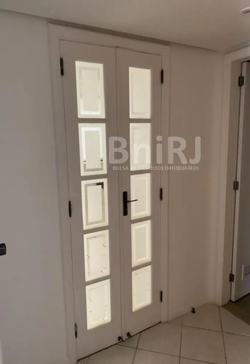 4-bedroom unfurnished apartment with 1 bath and balcony — photo 16