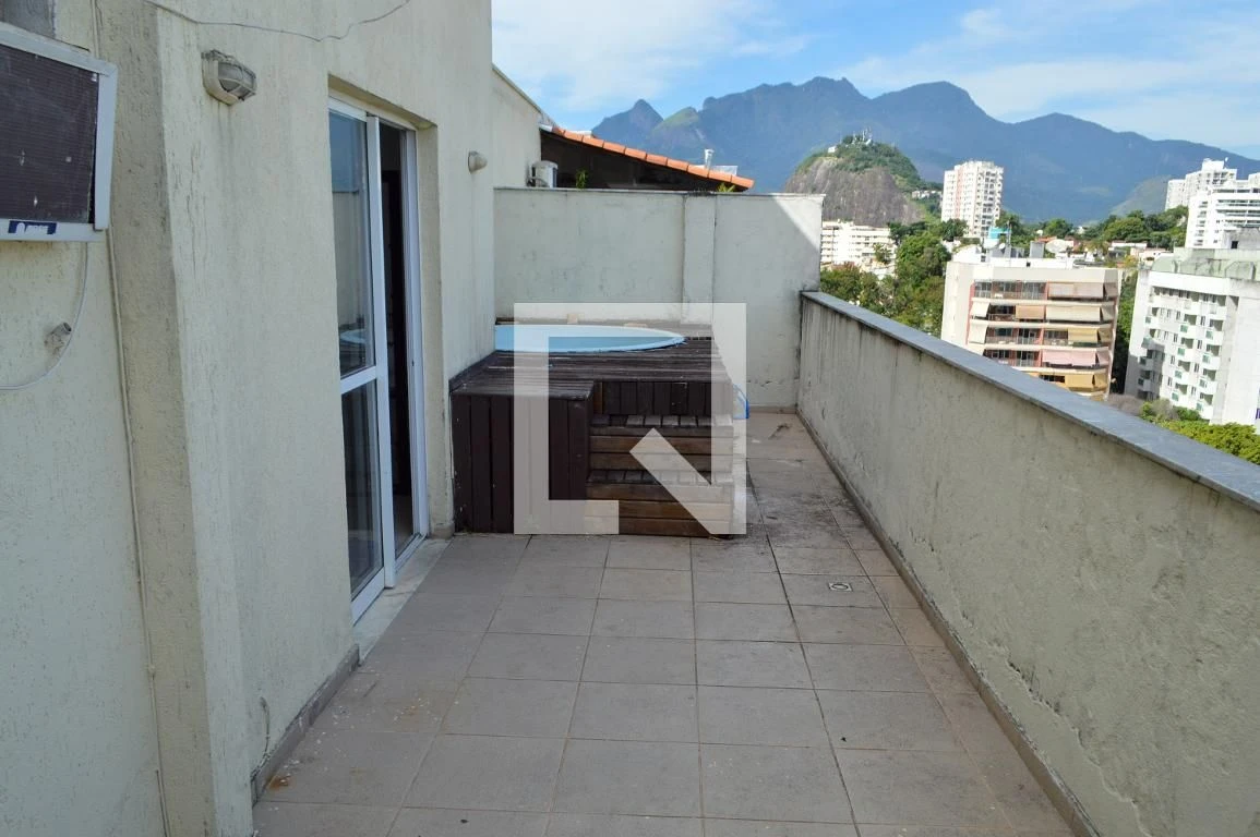 Apartamento com 3 quartos e 3 banheiros, vista da cidade — photo 9