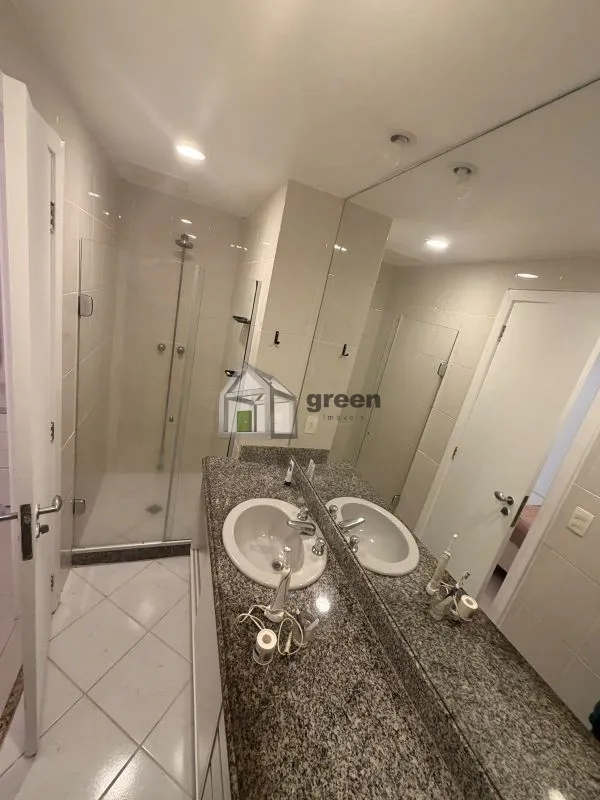 Furnished apartment, 83 m², with a walk-in closet — photo 13