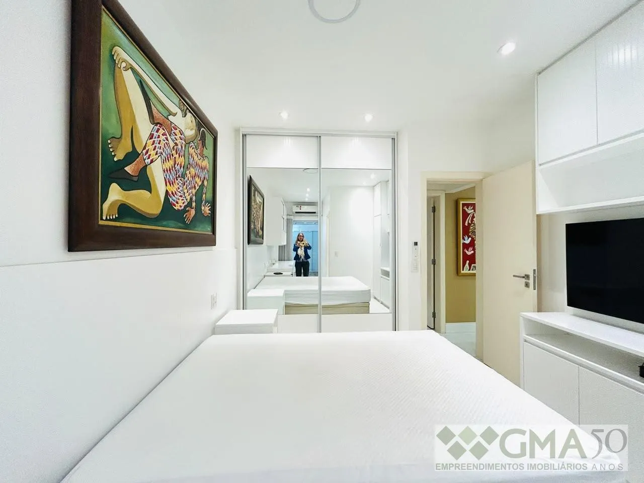 Washing machine in a 3-bedroom apartment, 130 m² — photo 19