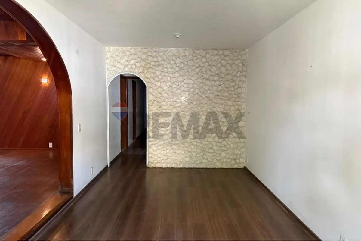 Casa de 4 quartos com banheira, Jardim Guanabara — photo 21