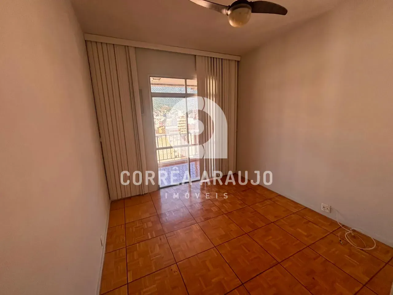 Apartamento de 160 m² com 3 quartos, 2 banheiros e varanda — photo 4