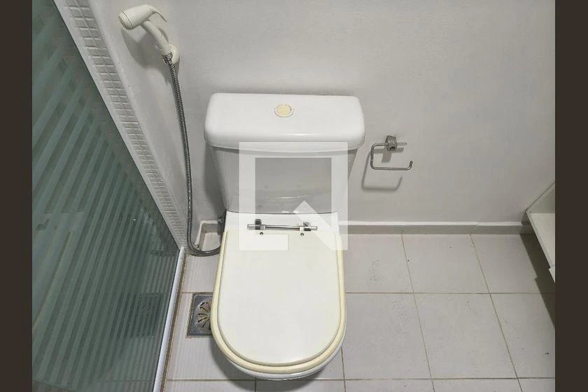 Furnished 2-bedroom apartment with a balcony — photo 3