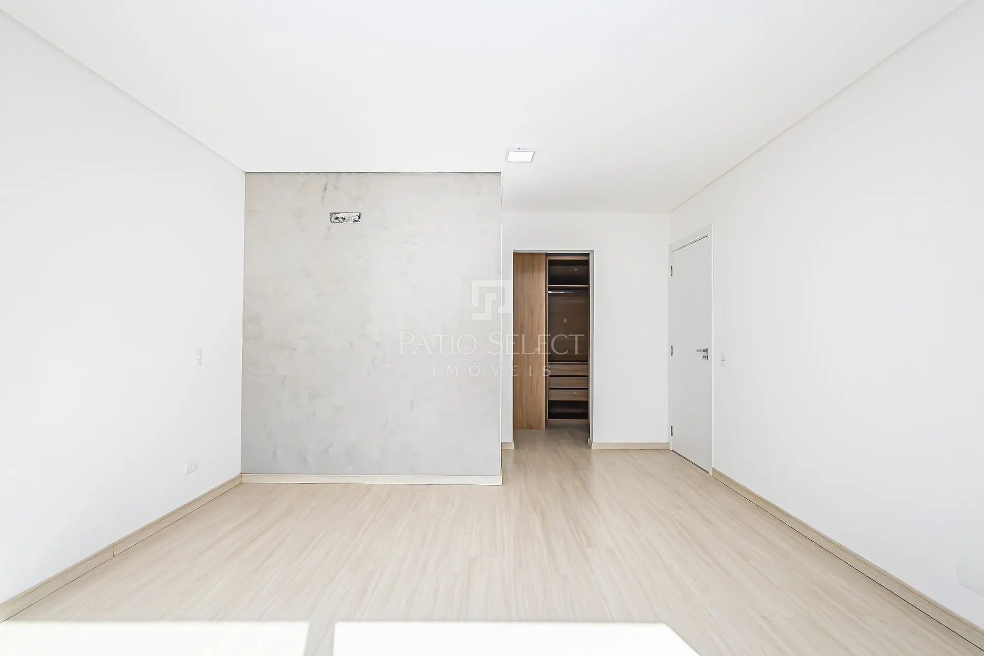 Casa de 181 m² com varanda gourmet e closet — photo 82