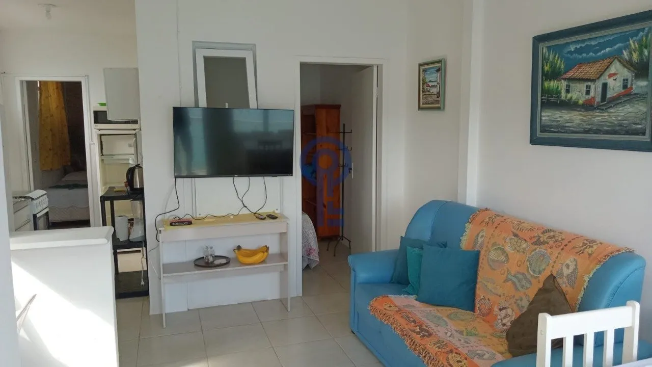 Furnished 2-bedroom apartment with a gas stove — photo 15