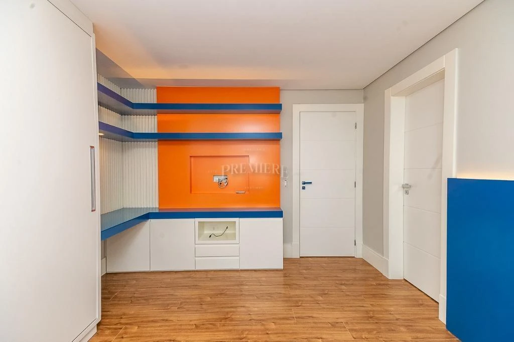 Casa sem mobília com cozinha aberta e 4 suítes — photo 14