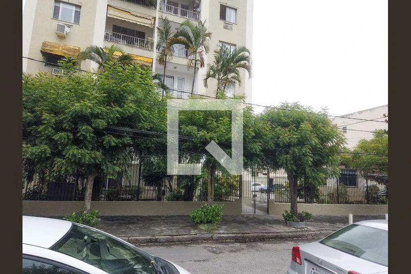 Apartamento amueblado de 2 dormitorios con cocina abierta — photo 35