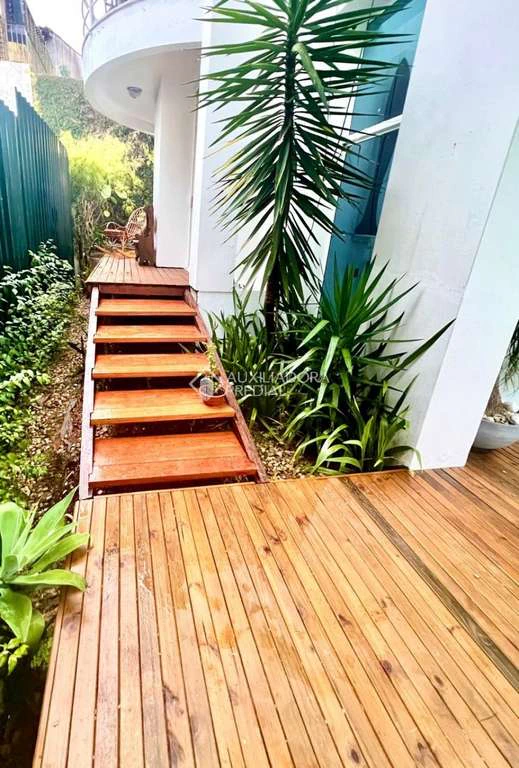 Apartamento sin aparcamiento de 30 m² con suite y balcón — photo 5