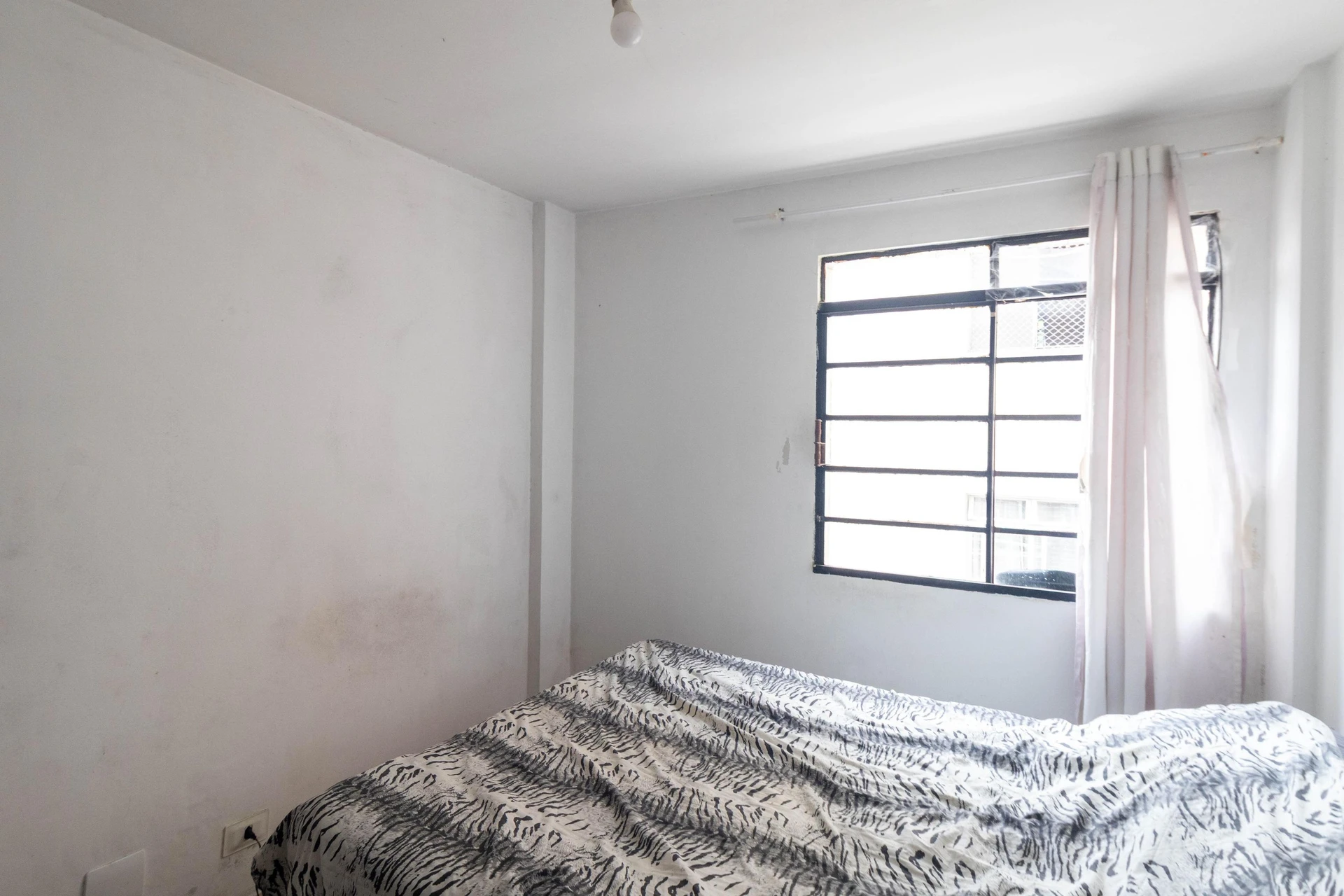 Квартира 75 м² з пральною машиною та робочим місцем — photo 17