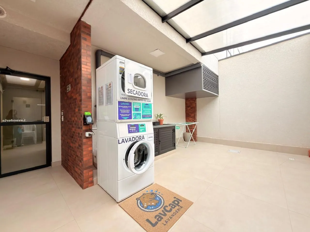 Furnished 36 m² studio with 1 bedroom and 1 bathroom — photo 12