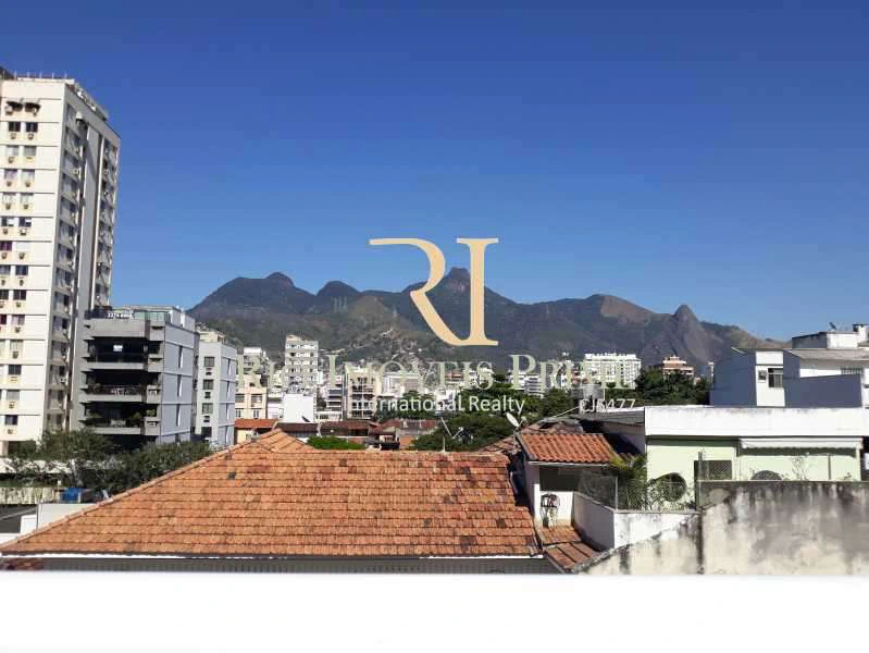 Furnished apartment with 2 bedrooms and balcony — photo 29